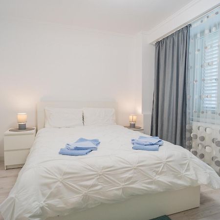 Luxury 2Br On Decebal Avenue Apartment Bucharest Exterior photo