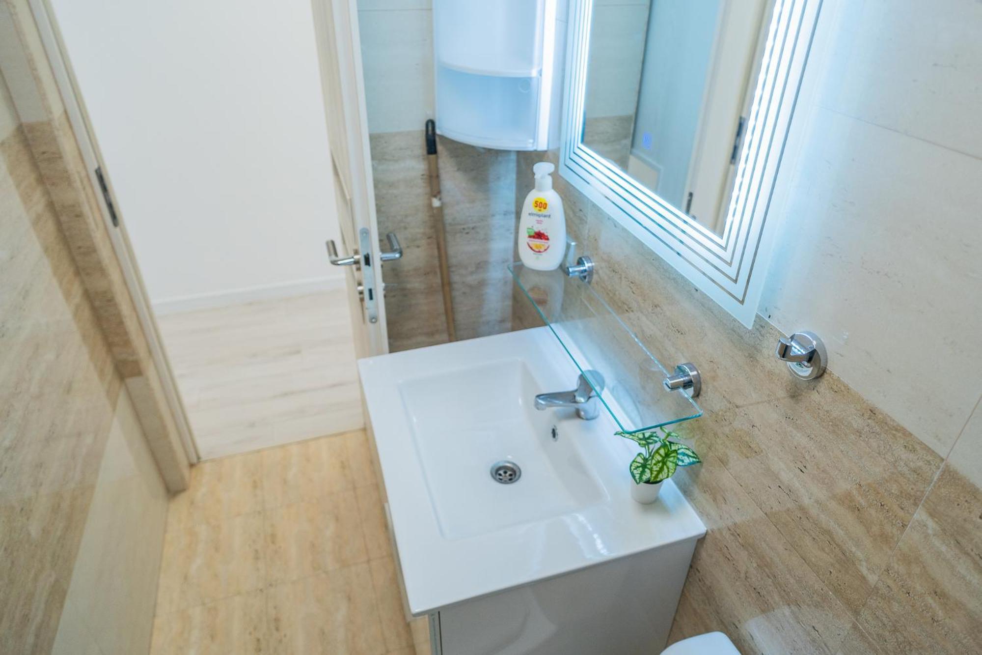 Luxury 2Br On Decebal Avenue Apartment Bucharest Exterior photo
