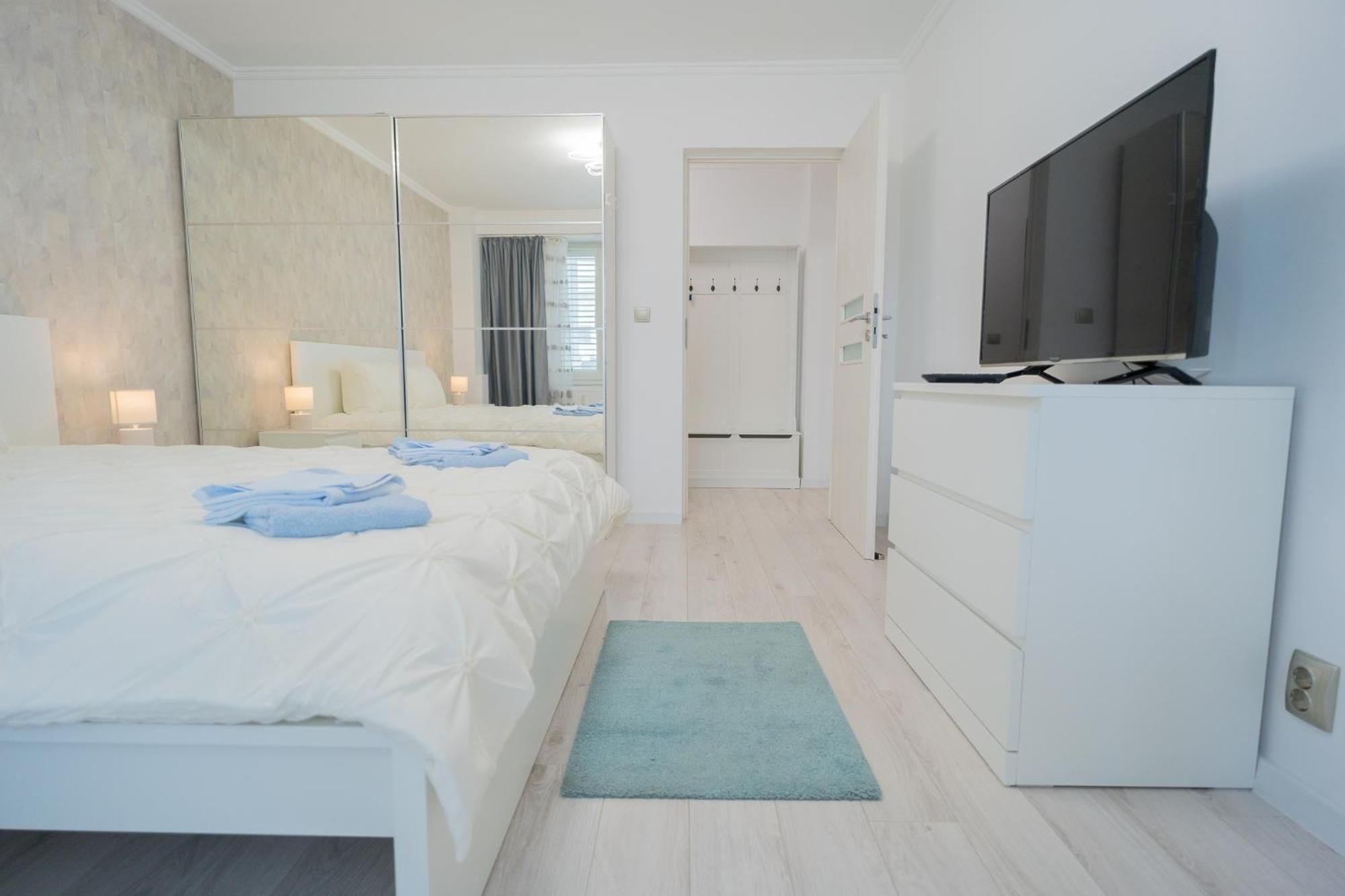 Luxury 2Br On Decebal Avenue Apartment Bucharest Exterior photo